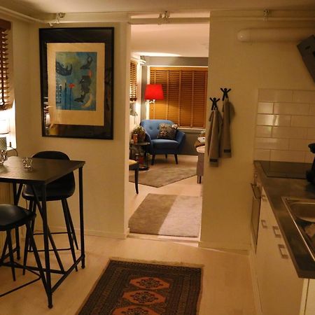 Goete'S B&B Tumba Exterior foto