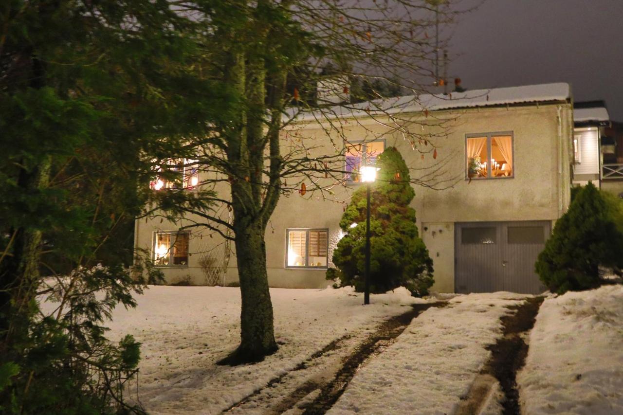 Goete'S B&B Tumba Exterior foto